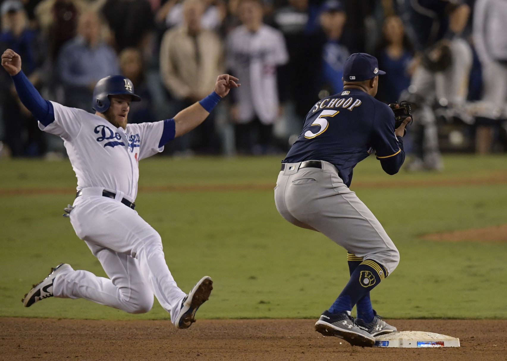 Dodgers 2, Brewers 1